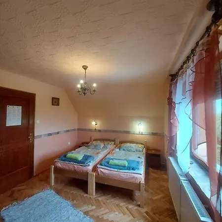 Fenyves Vendeghaz Ταπόλκα