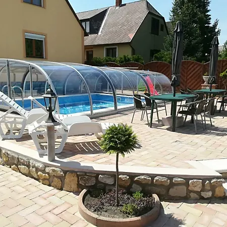 Fenyves Vendeghaz Ταπόλκα