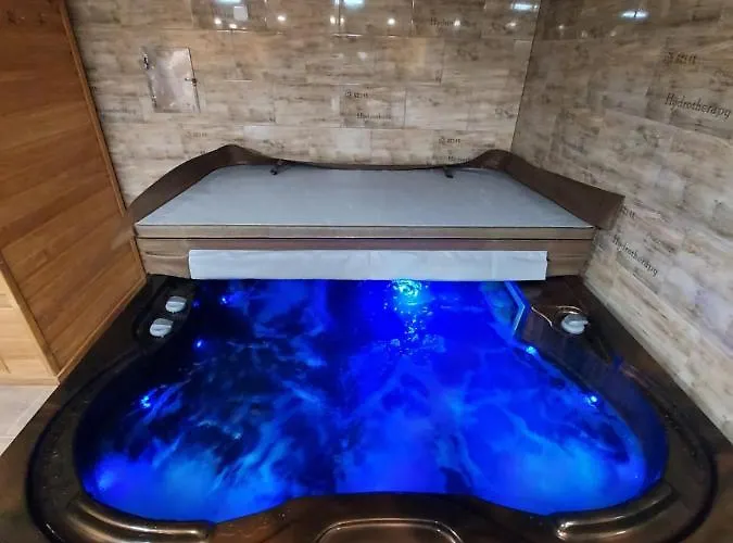 Fenyves Vendeghaz בית נופש טפולצה