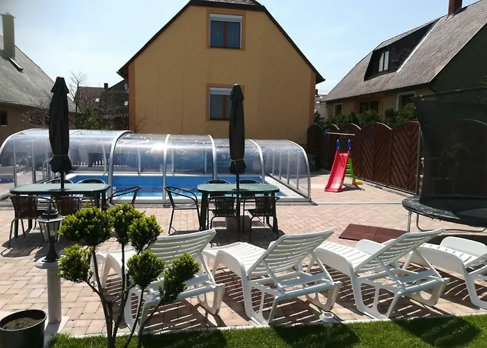 Fenyves Vendeghaz בית נופש