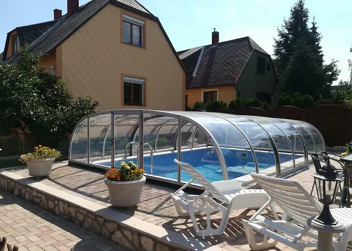 Fenyves Vendèghàz Casa de Férias Tapolca